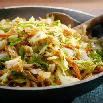 Super Easy Cabbage Stir Fry