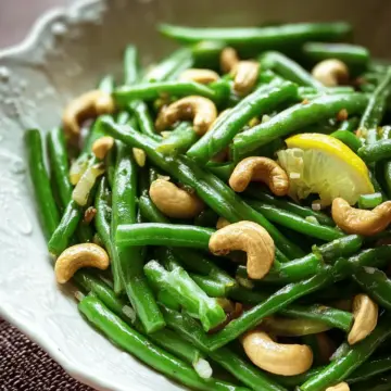 Sautéed String Beans and Cashews