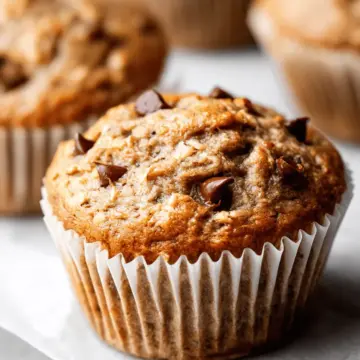 Healthy Peanut Butter Banana Muffins (dairy free + gluten free)