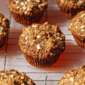 Chunky Vegan Apple Muffins