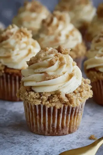 Apple Crumble Cupcakes!