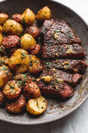 Garlic Butter Steak and Potatoes Skillet
