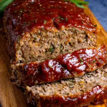 Southern Meatloaf Recipe (Classic, Tender & Flavorful)