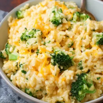 Cheesy Rice Recipe with Broccoli
