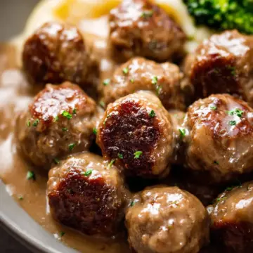 Swedish Meatballs (homemade Ikea Meatballs)