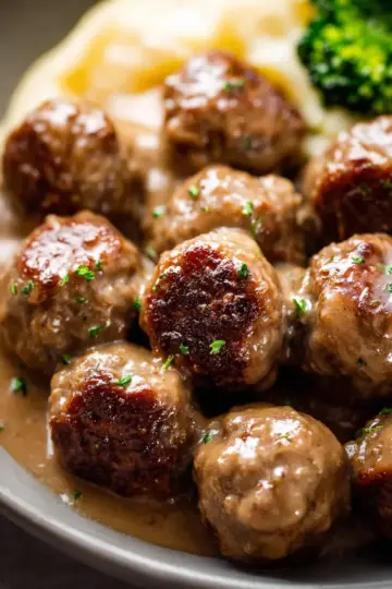 Swedish Meatballs (homemade Ikea Meatballs)