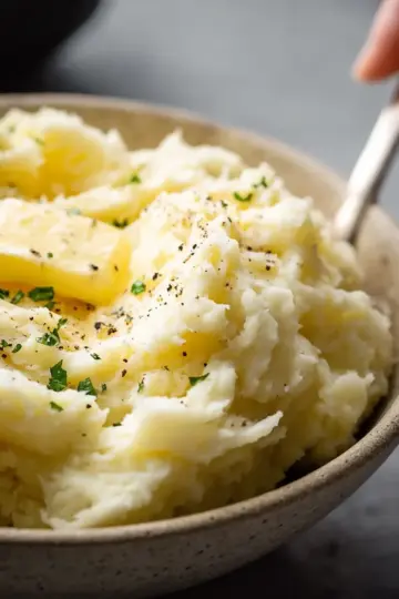 Roasted Garlic Mashed Potatoes