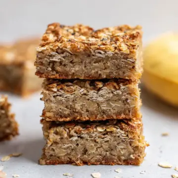 3 Ingredient Healthy Banana Oatmeal Bars