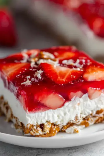 Strawberry Pretzel Salad