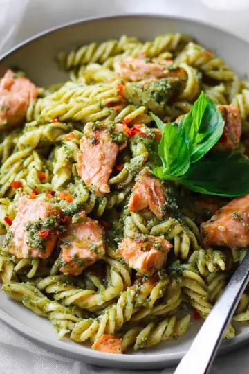 Salmon Pesto Pasta